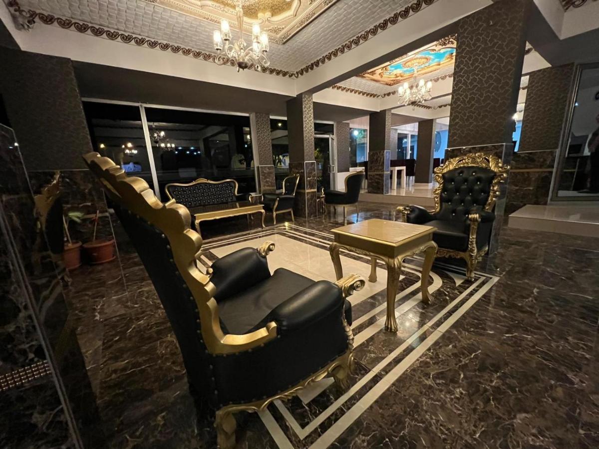 Grand Black Hotel Mersin  Exterior foto