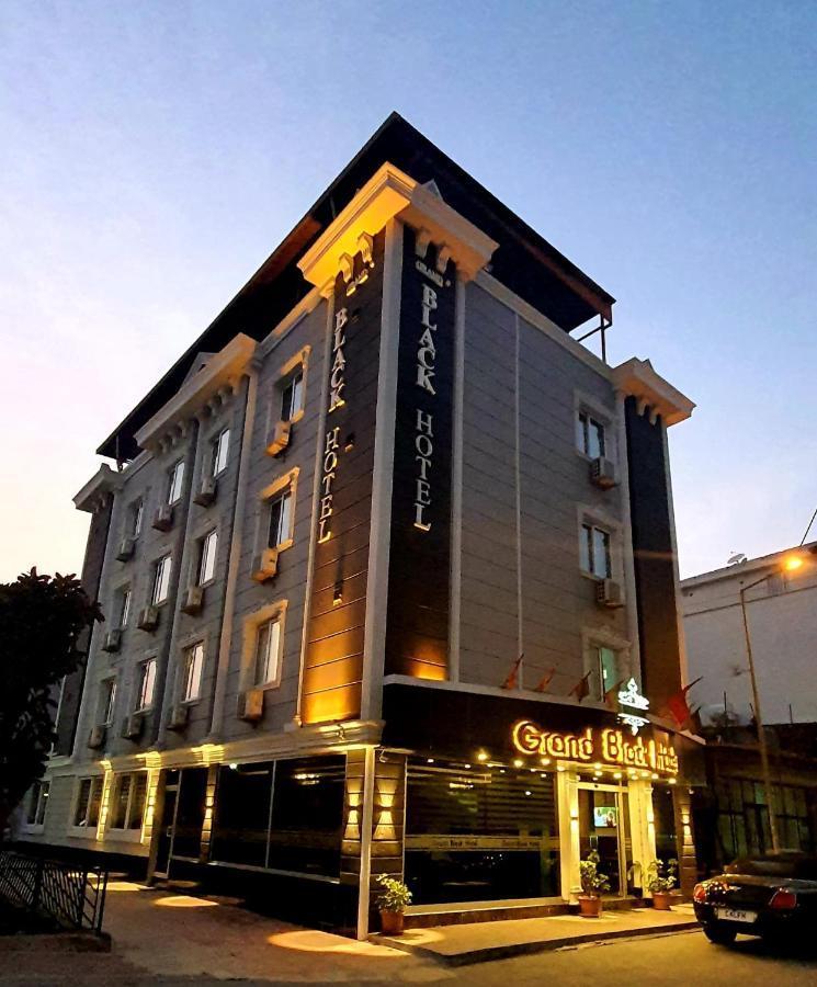 Grand Black Hotel Mersin  Exterior foto